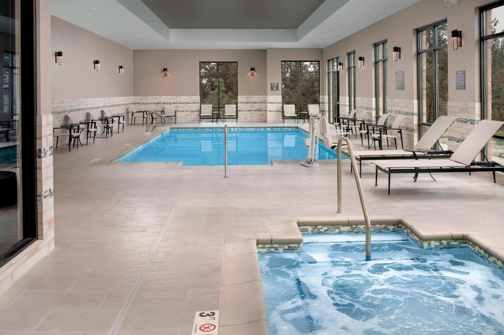 Residence Inn By Marriott Bend Ngoại thất bức ảnh